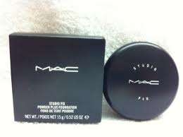 MAC FOUNDATION POWDER